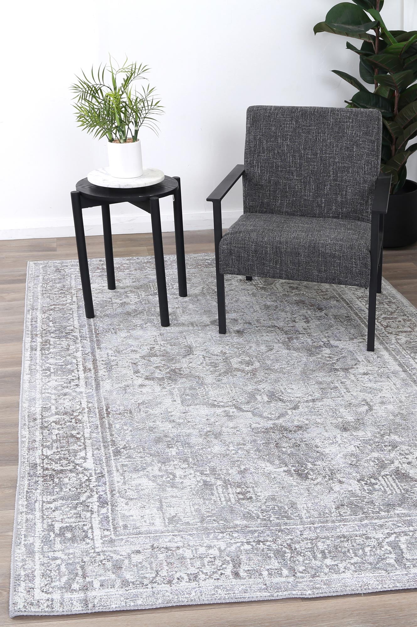 Euphrates Arbela Transitional Ash Rug - Image 4