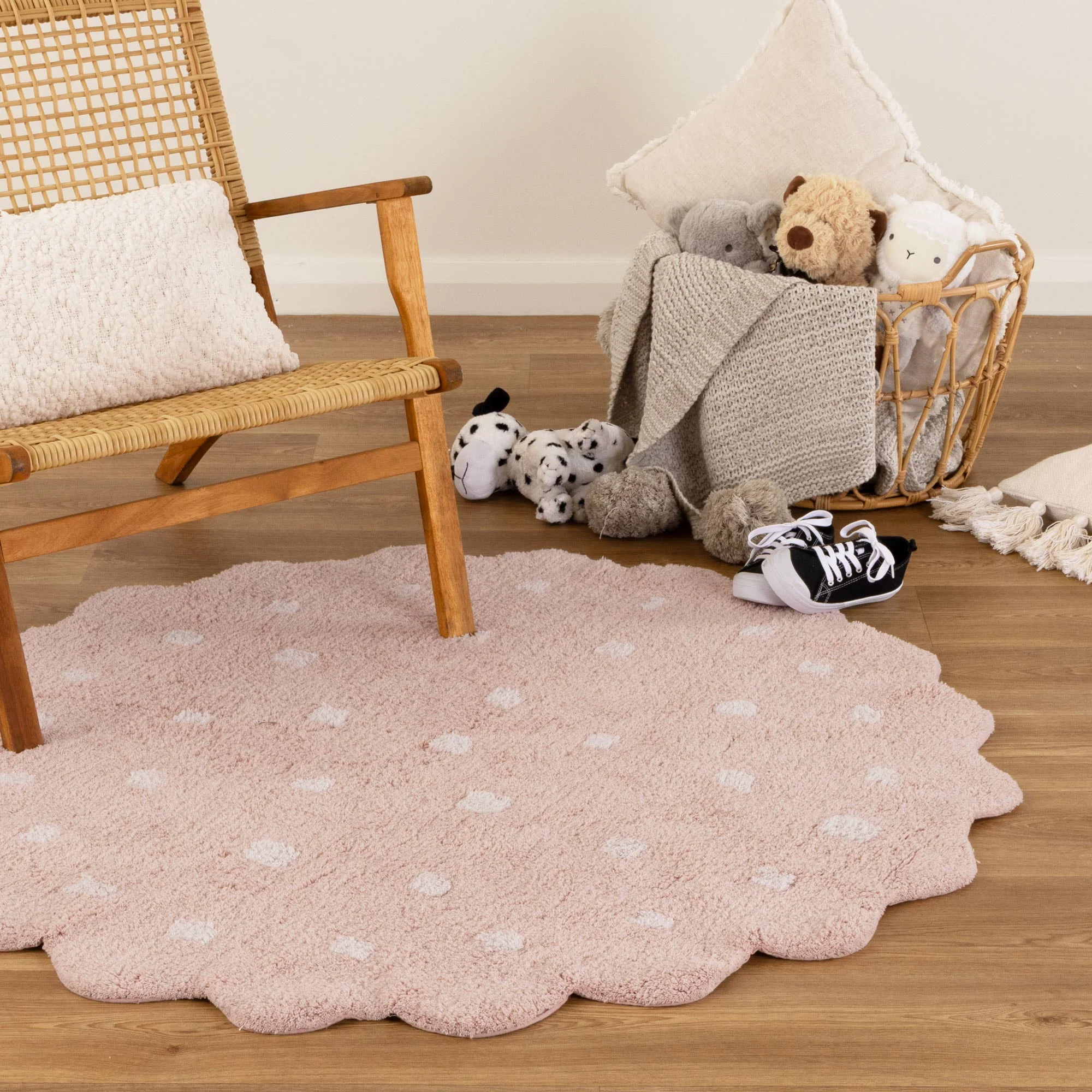 Mellow Round Scalloped Kids Rug Blush Pink - Image 4