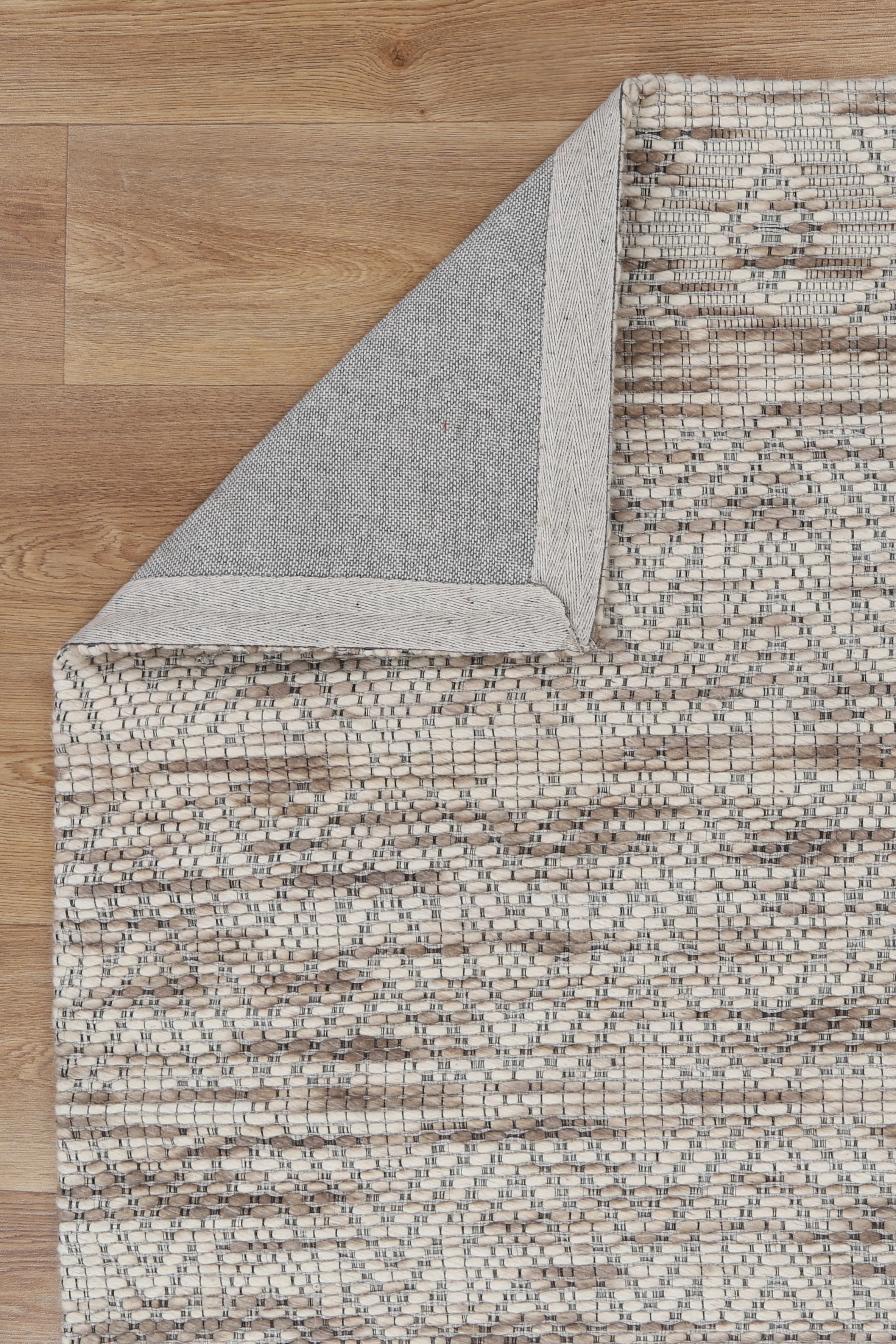 Pani Chevron Beige Wool Rug - Image 6