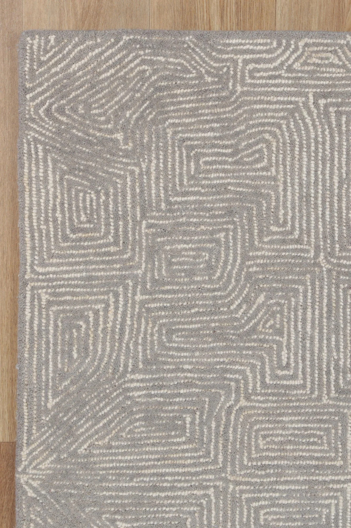 Posy Maze 07C in Ash Rug - Image 2