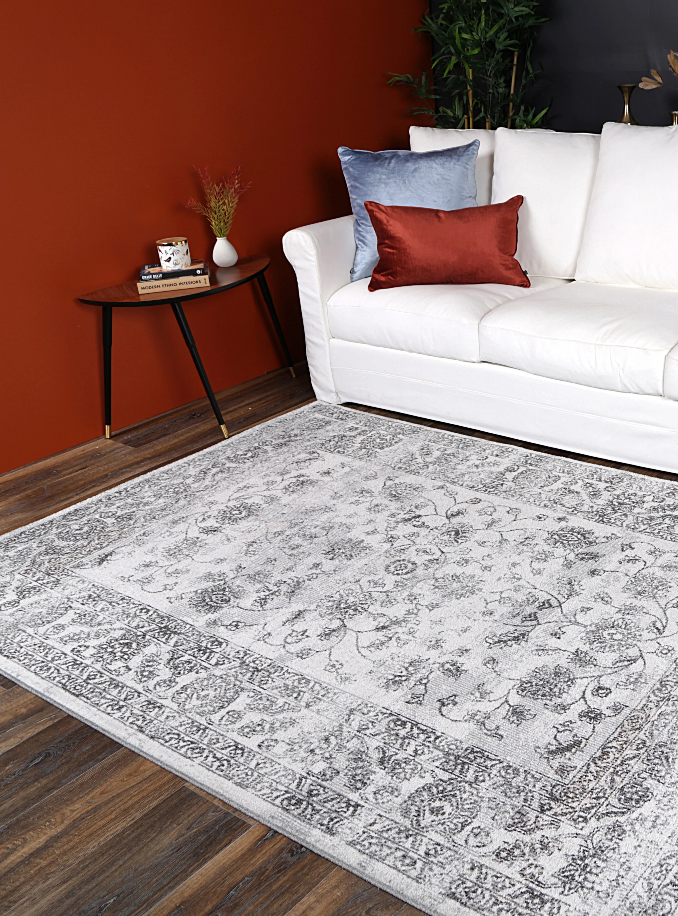 Neptune Serena Traditional Grey & Ivory Rug - Image 5
