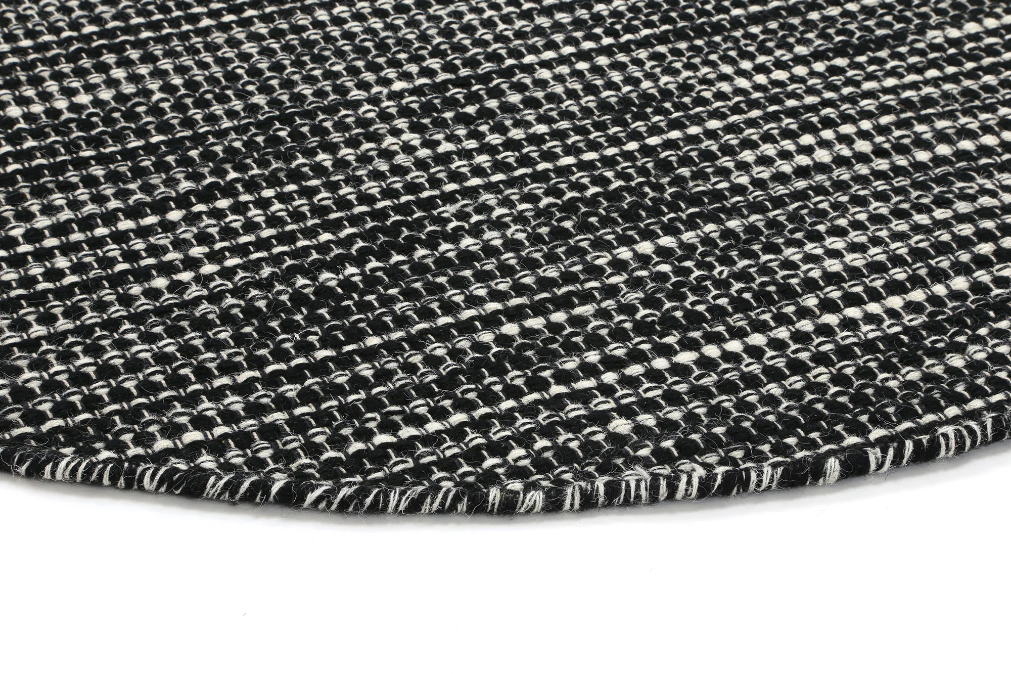 Scandi Black & White Reversible Wool Round Rug - Image 3