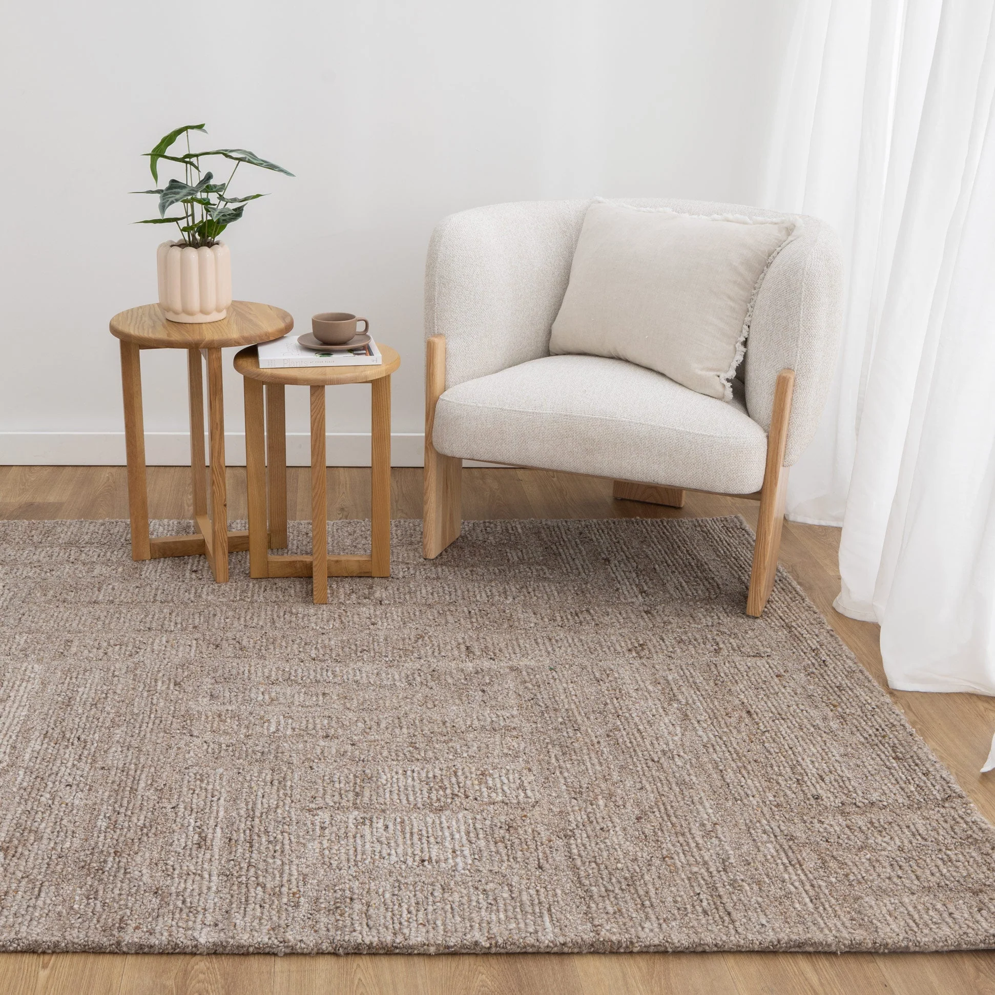 Seren Cocoa Modern Wool Rug - Image 4