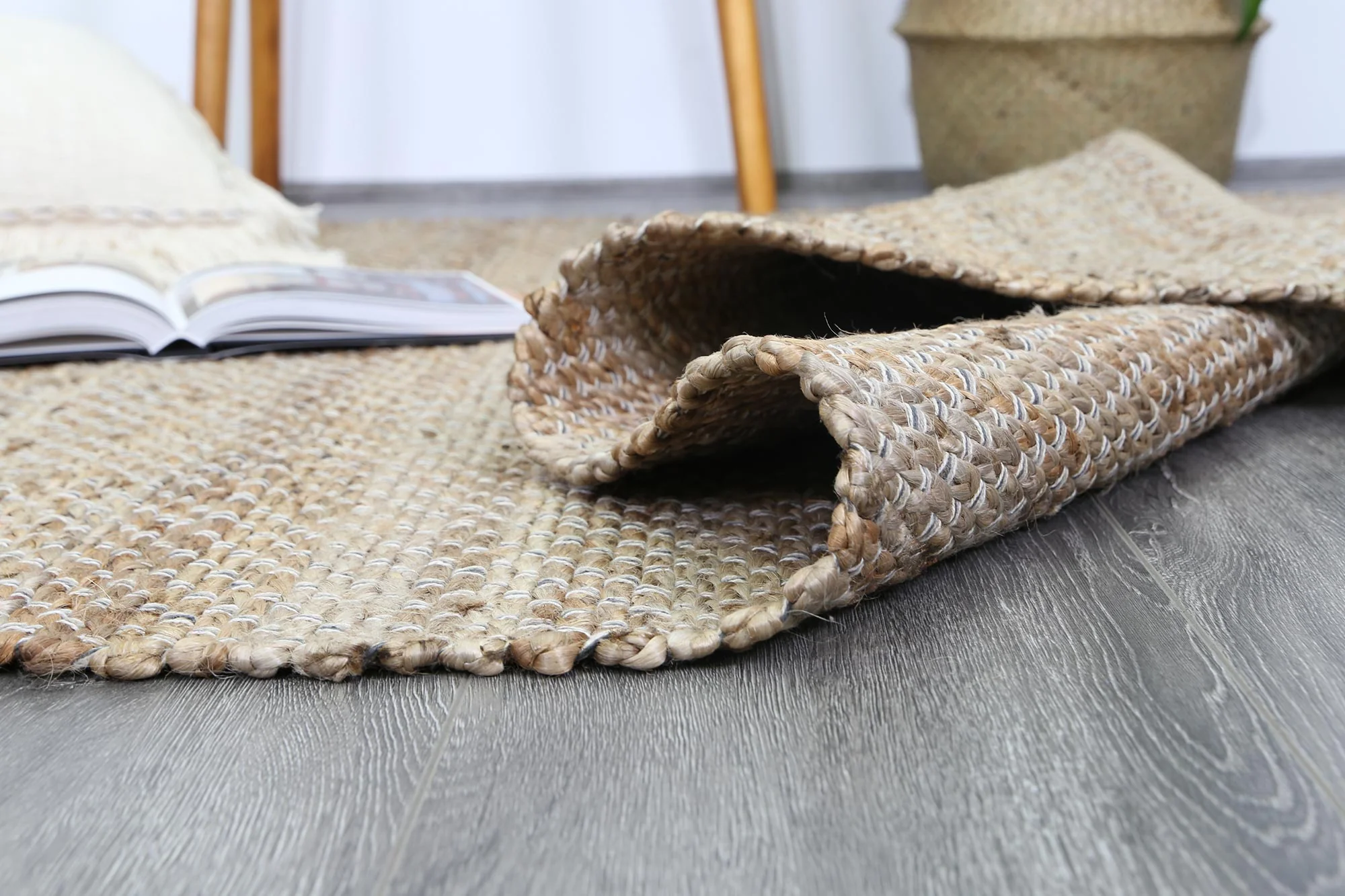 Taj Grey Natural Jute Rug - Image 4