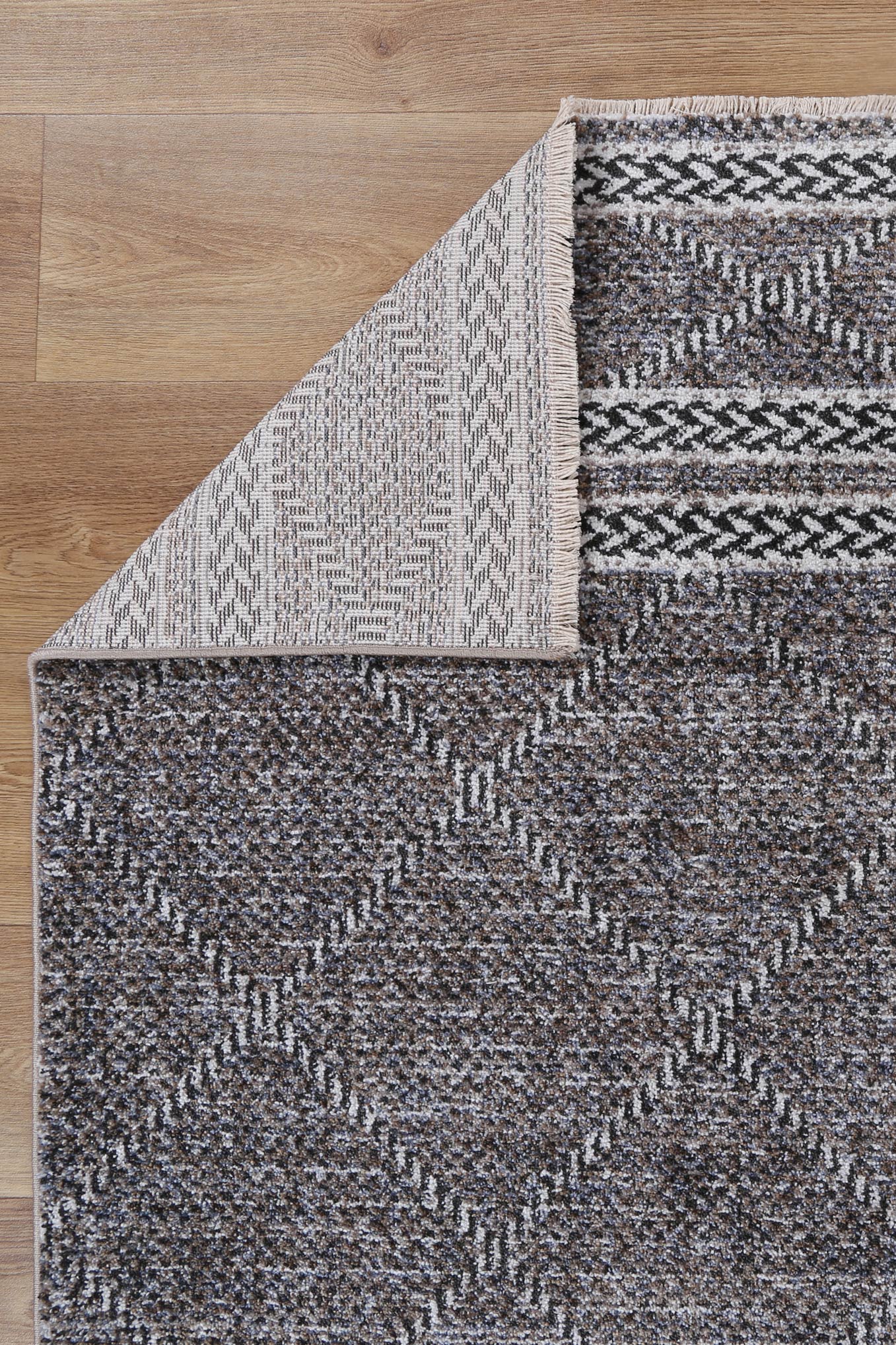 Timur Aleppo Contemporary Charcoal Rug - Image 3