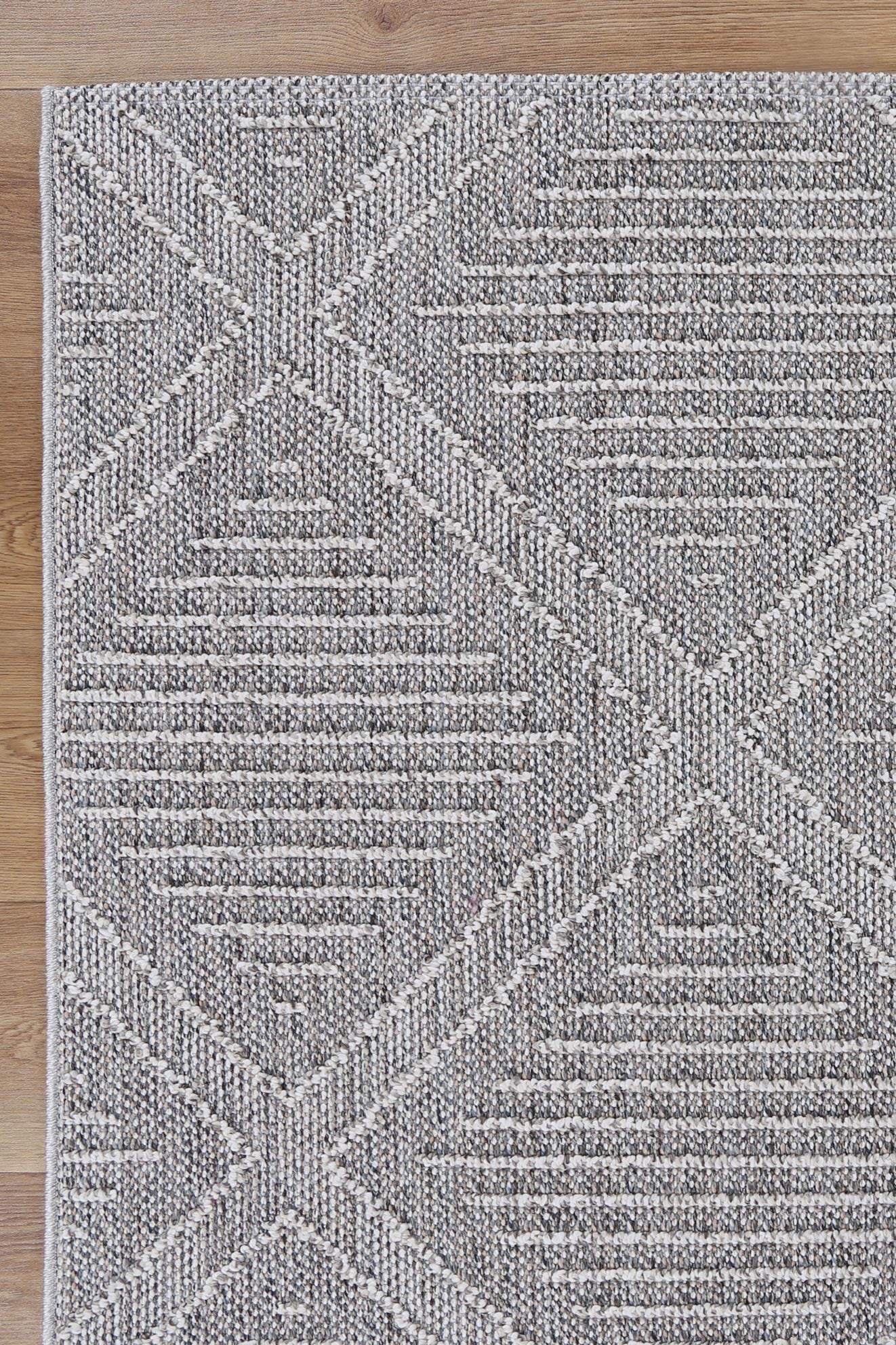 Vanuatu Vouza Grey Geometric Flatweave Rug - Image 7